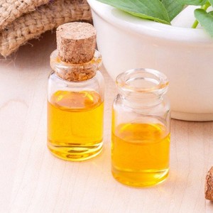10 huiles végétales absolument à utiliser pour vos rituels de beauté